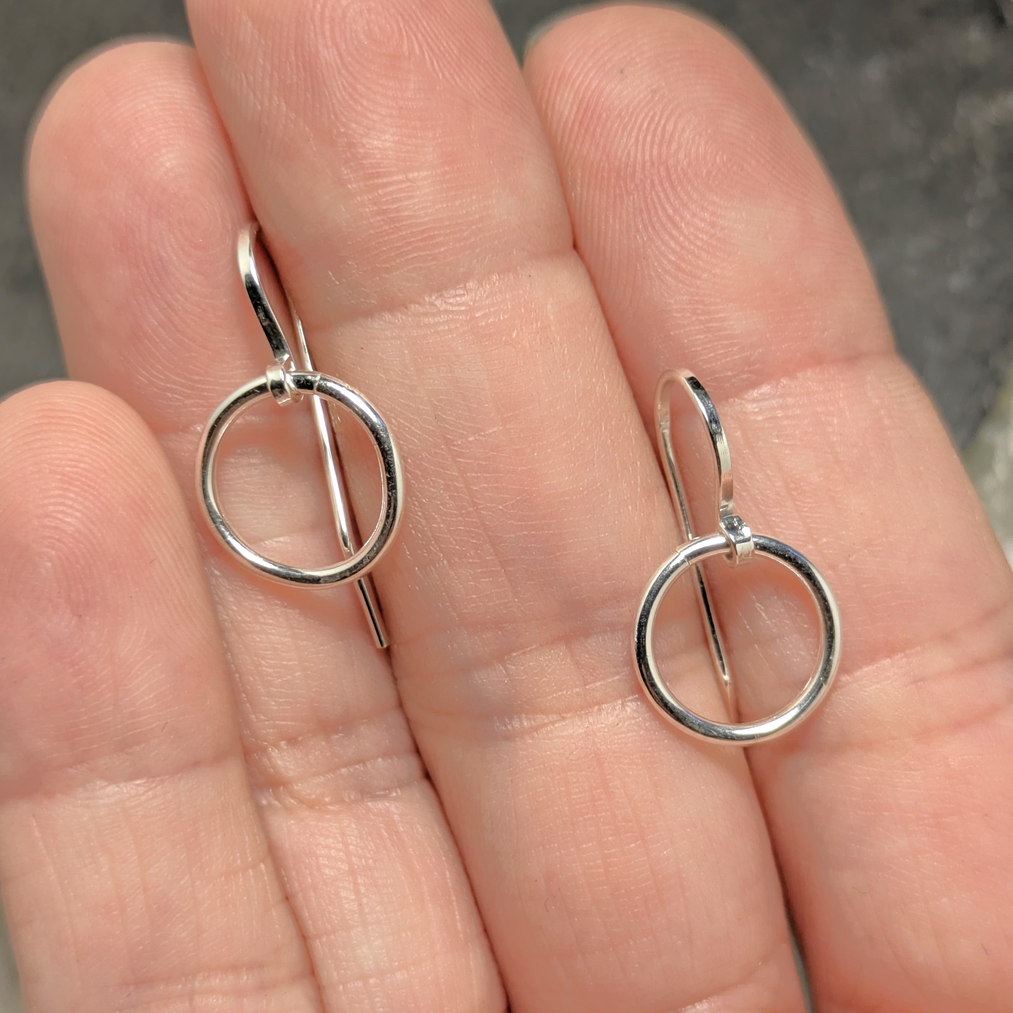 עגילי כסף 925 נתלים קטנים ועדינים