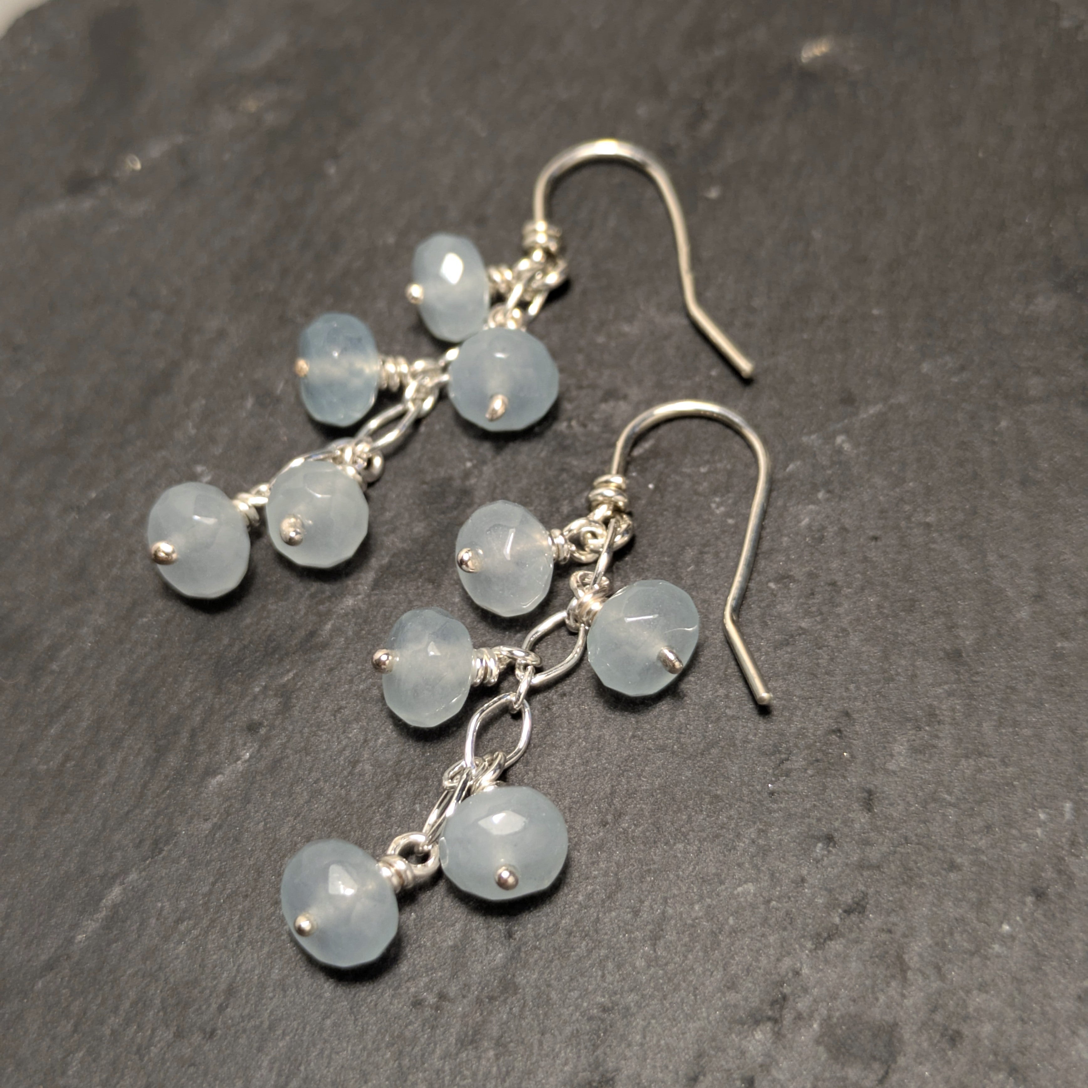 עגילי כסף 925 עם אקוומרין בגוון תכלת רך, סול אלמנטס