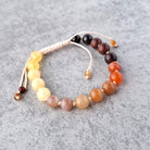 צמיד מתכוונן עם אבני חן לאופטימיות לנשים