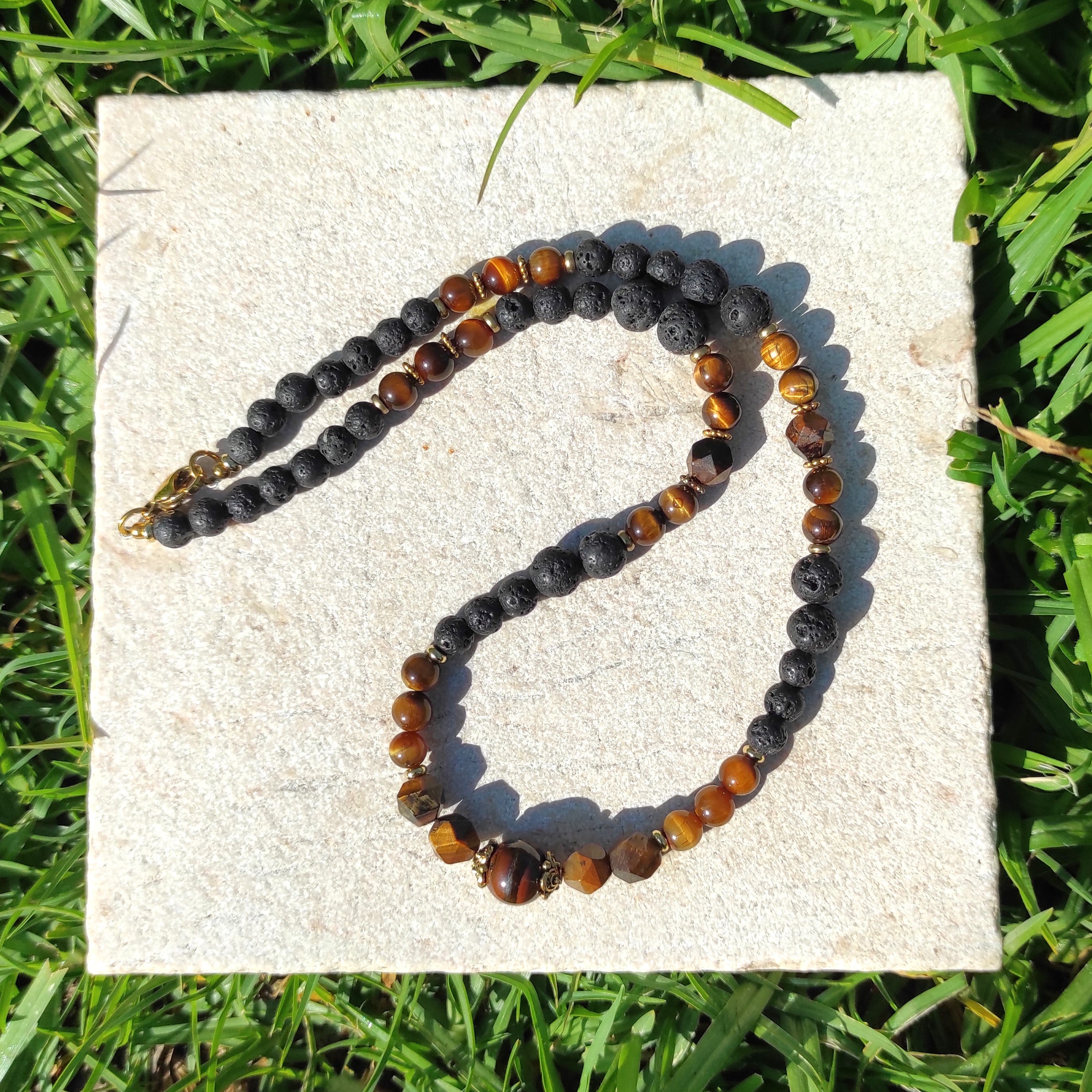 אבני חן לכוח פנימי