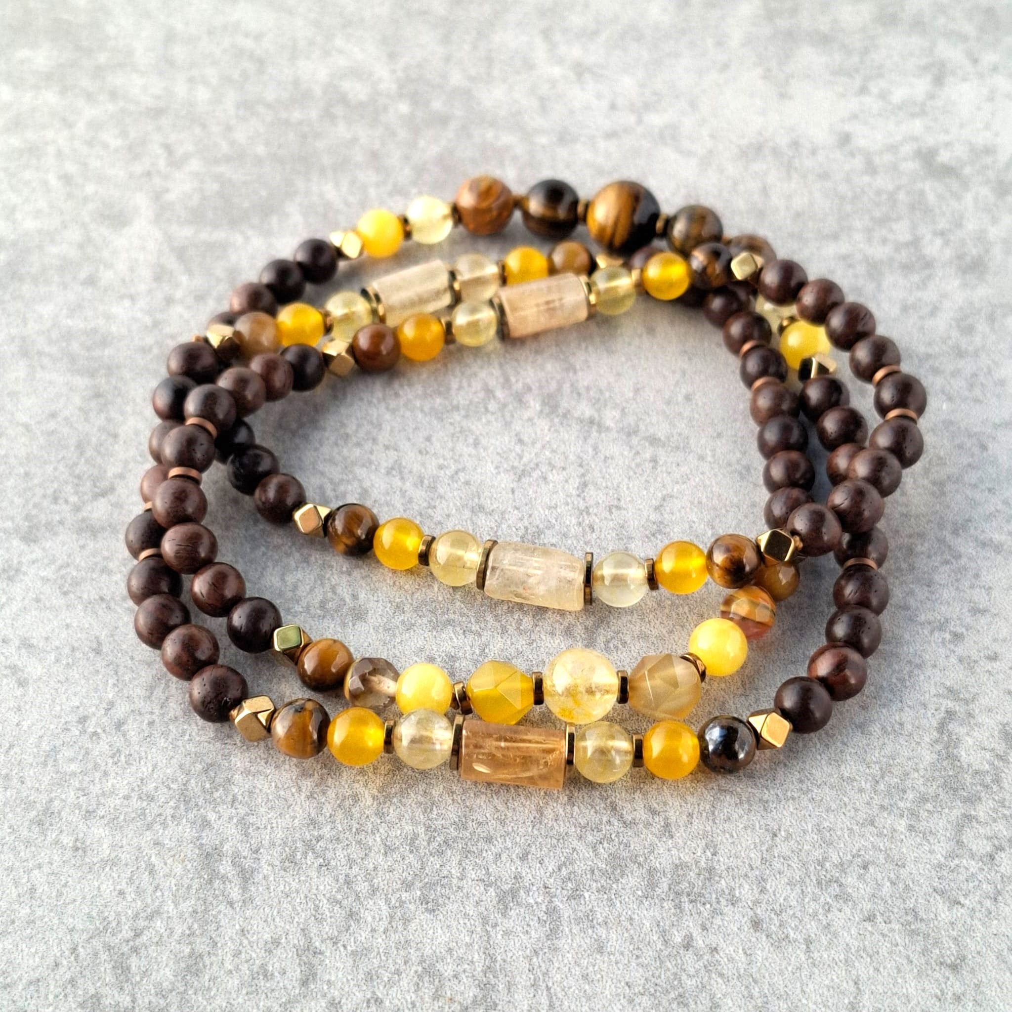 שרשרת מאלה צהוב