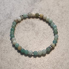 צמיד אמזונייט לאנשים שמחפשים שלווה פנימית והקשבה עצמית – SOUL ELEMENTS