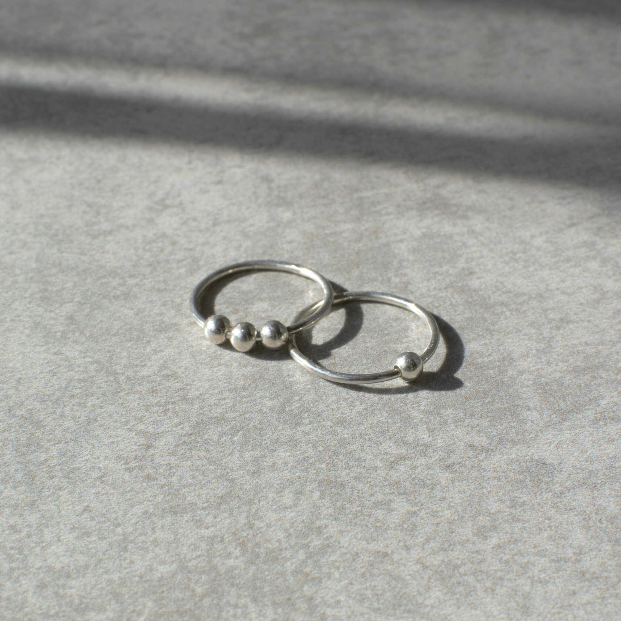 טבעת כסף אמתי ספינר עם כדור או שלושה כדורים בשביל איזון ומצבי לחץ