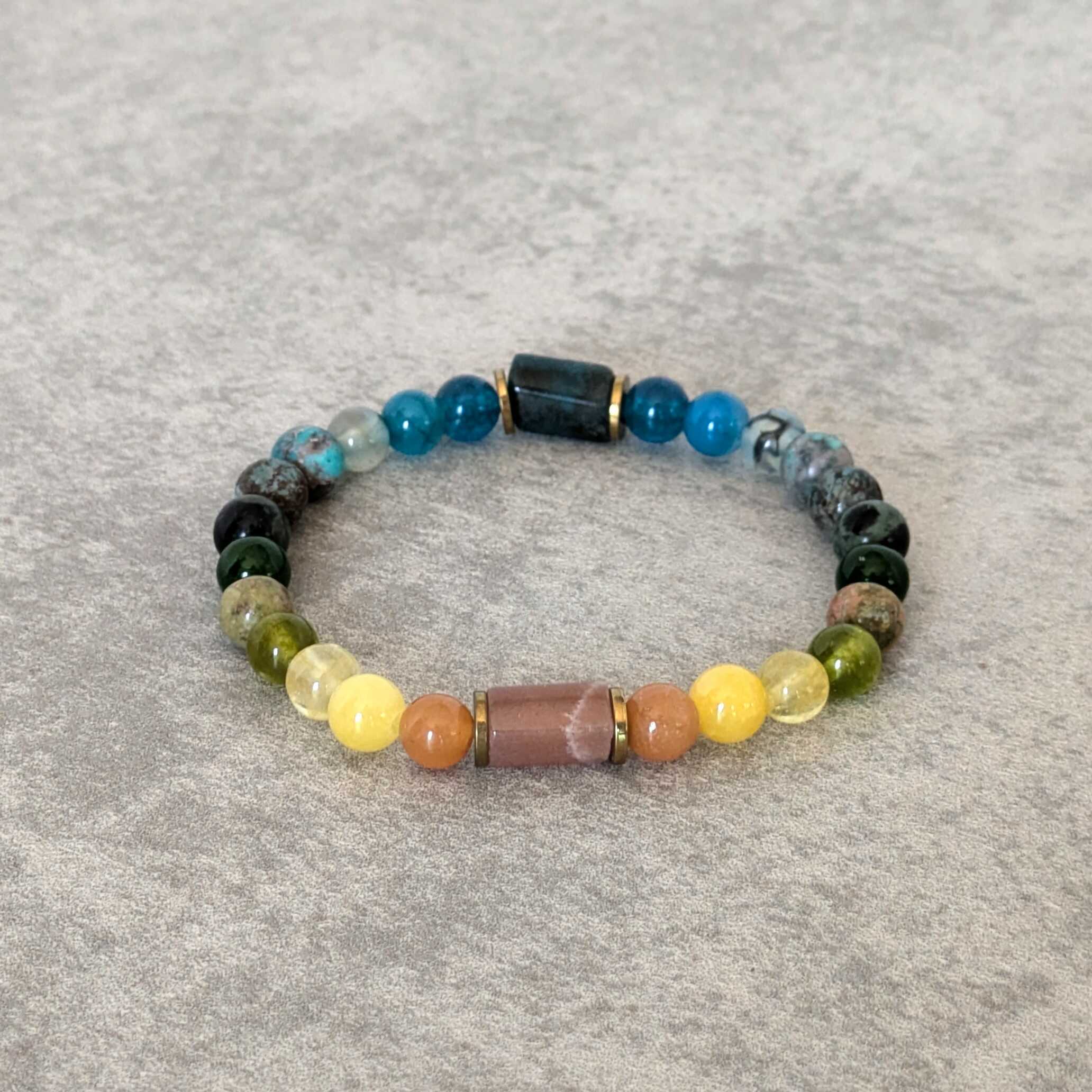 צמיד בעבודת יד אפטייט וסאנסטון למוטיבציה והשראה רוחנית