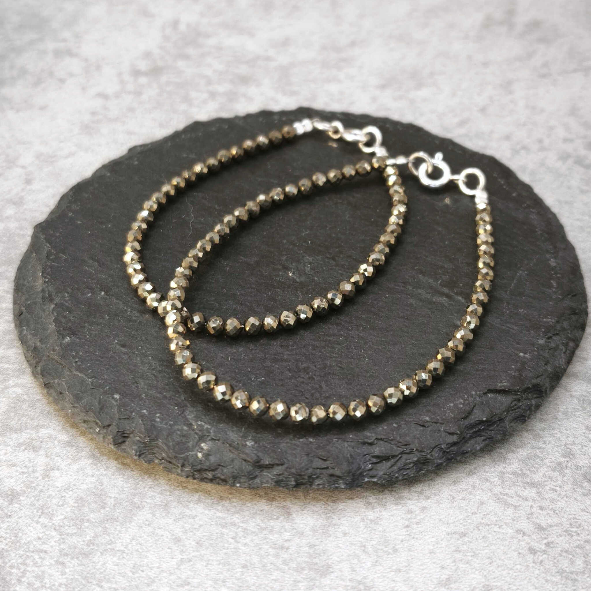 צמיד לאישה, צמיד אבני חן פיריט לשפע כלכלי, מיקוד ואיזון