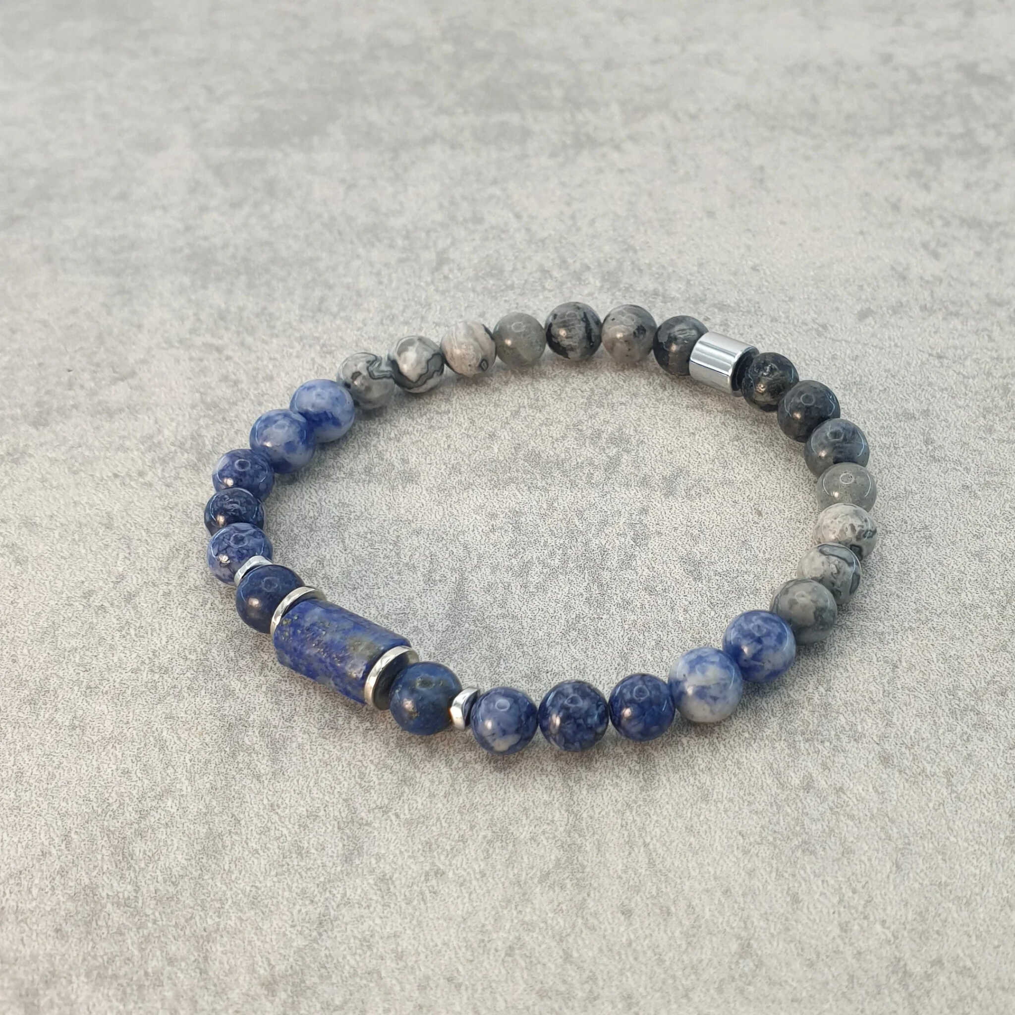 צמיד אבני חן טבעיות לאפיס לזולי וסודלייט להרגעה ושקט נפשי, צמיד לחרדה