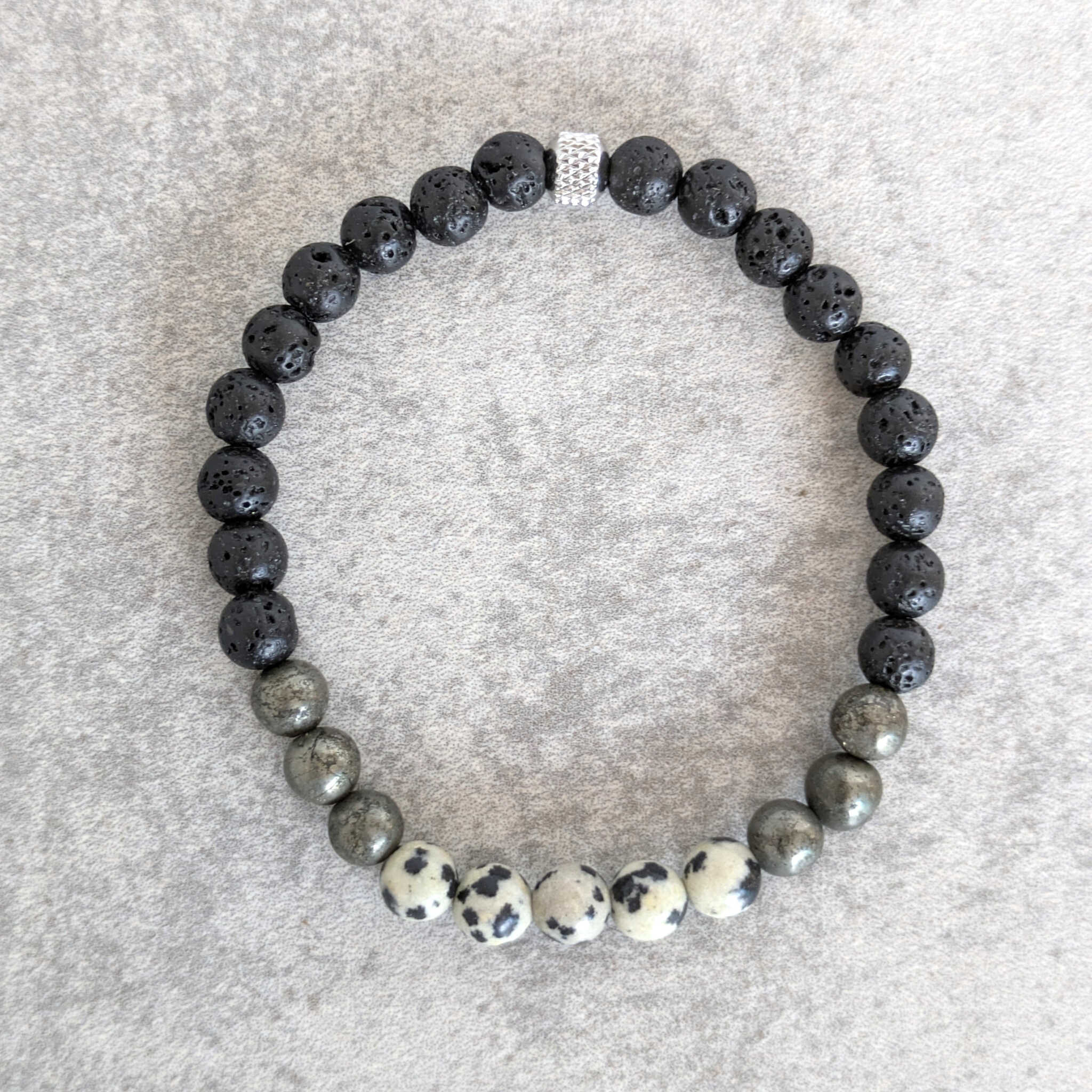 צמיד אבן לבה פיריט וג'ספר דלמטיאן לשפע כלכלי ואנרגיה חיובית