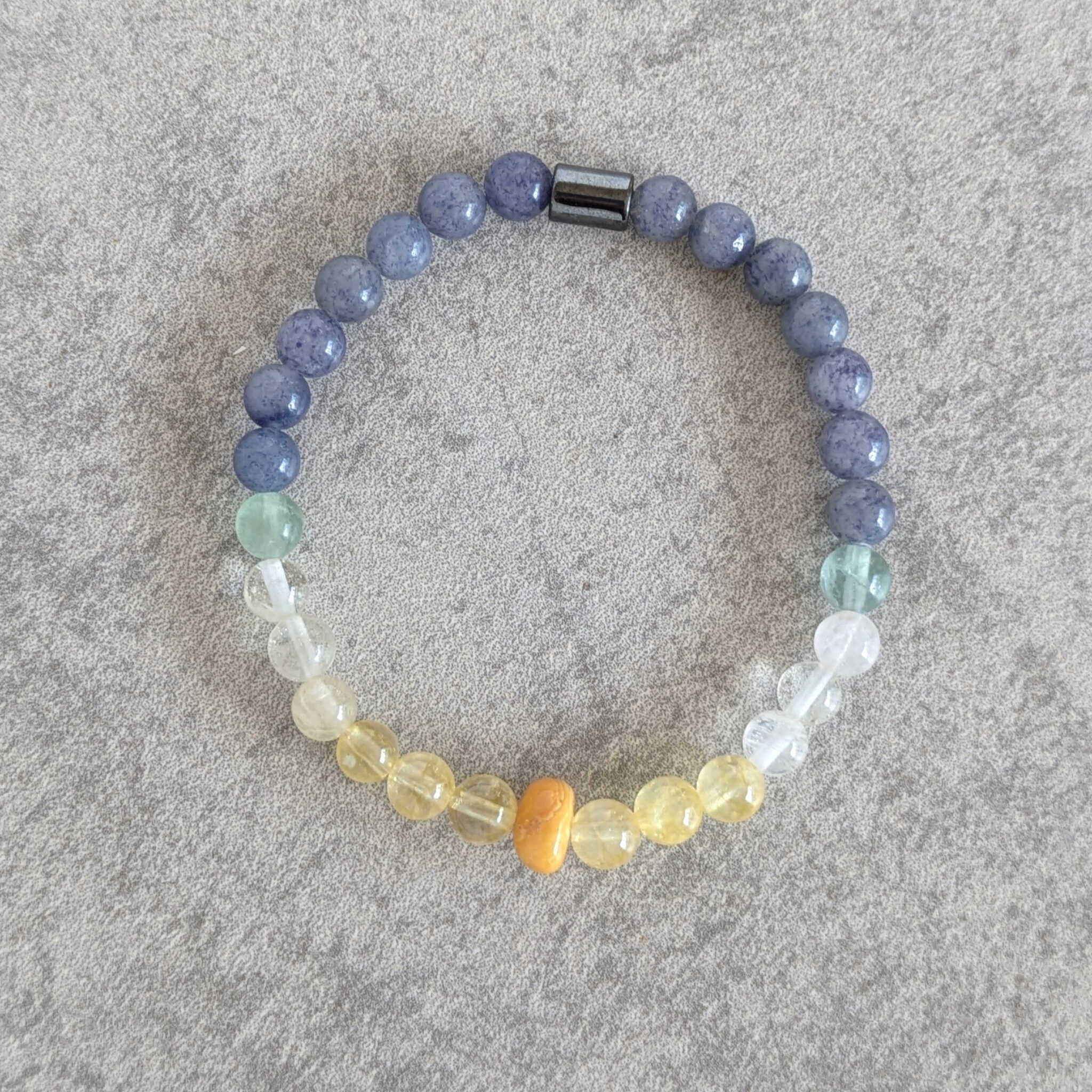 צמיד אבני חן טבעיות אוונטורין וקוורץ ללמידה יעילה ופוקוס