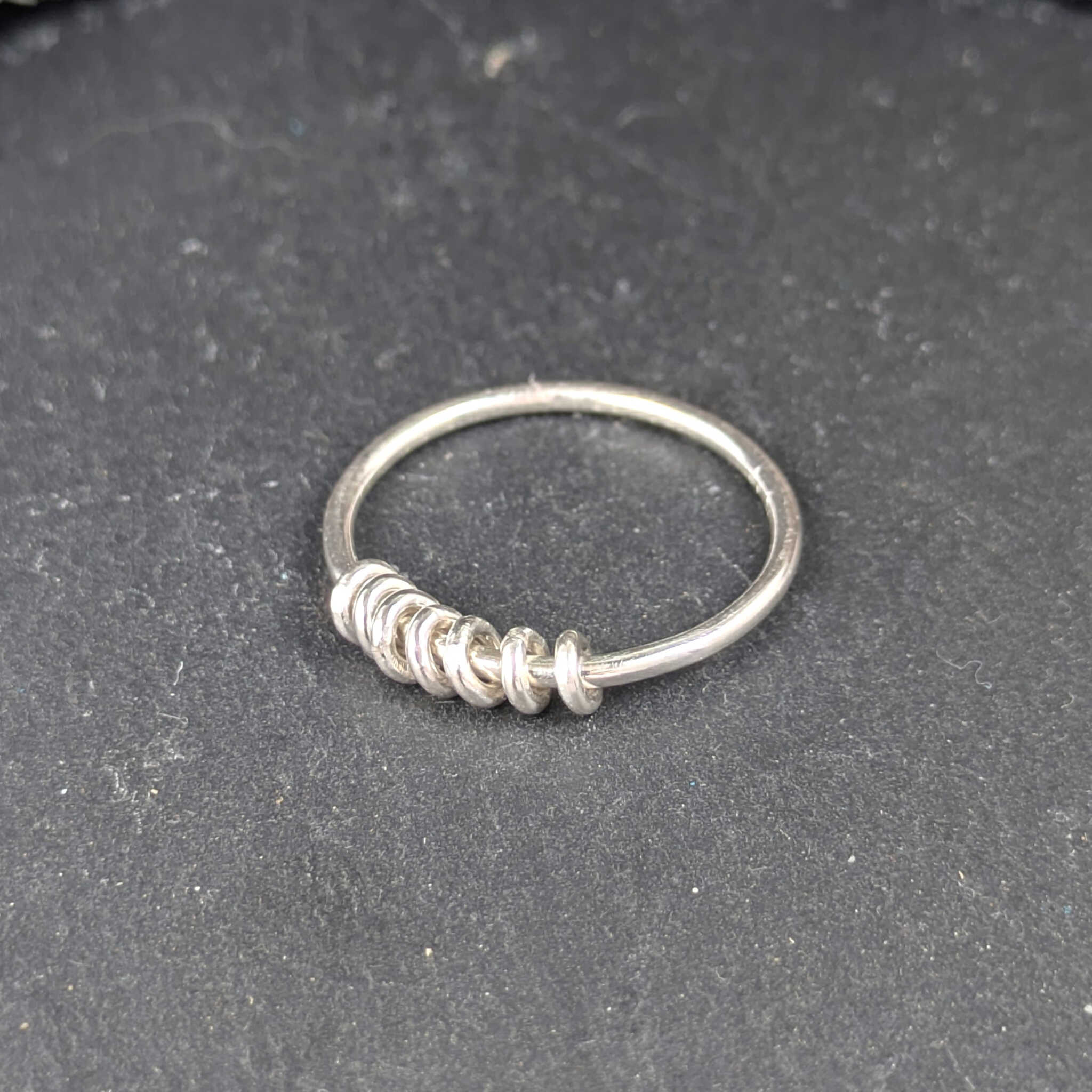 טבעת להפתחת חרדות, טבעת כסף 925 להפחתת חרדות ADHD PTSD ספינר מסתובב