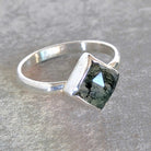 טבעת כסף 925 עבודת יד עם אבן מוס אגת ירוקה לצמיחה אישית ושלווה, טבעת מוס אגת לצמיחה, טבעת לנשים